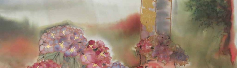 Bluehende Hortensien: Blooming Hydrangea by Ahrweiler, signed by artist, published by Salz und Druck Contzen - offset lithograph reproduction with metallic gold inserts vintage fine art print